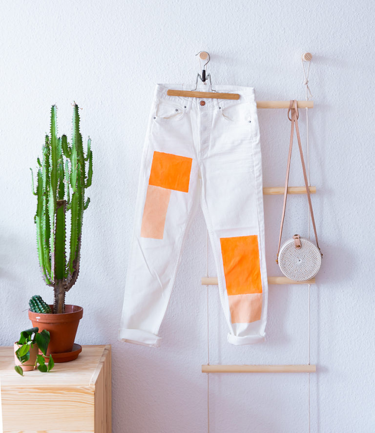 Geometrikus mintás farmer Marabu Textil Neon festékkel