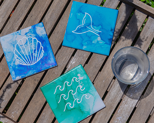 Alcohol Ink háttér a csempén